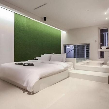 Nine Star Hotel Seoul Bagian luar foto